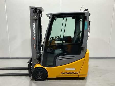 Elektro tříkolové VZV 2019 Jungheinrich EFG 216 K (3)
