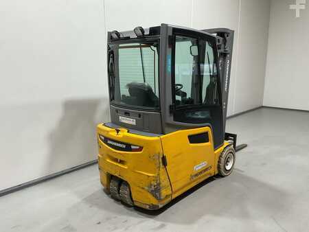 Elektro tříkolové VZV 2021 Jungheinrich EFG 220 (2)