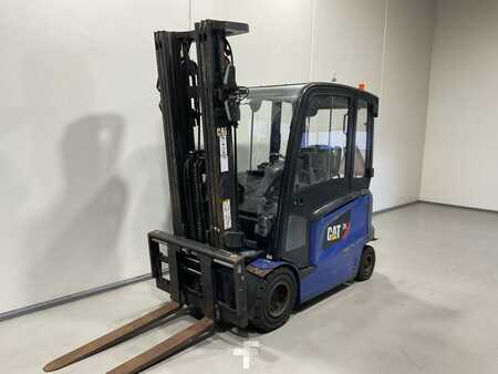 Chariots électriques à 4 roues 2018  CAT Lift Trucks EP35N (4)