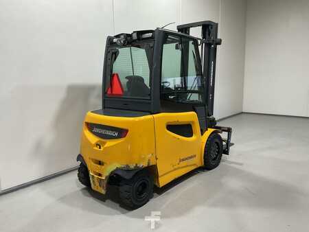 Elektro čtyřkolový VZV 2015  Jungheinrich EFG 535KS (2)