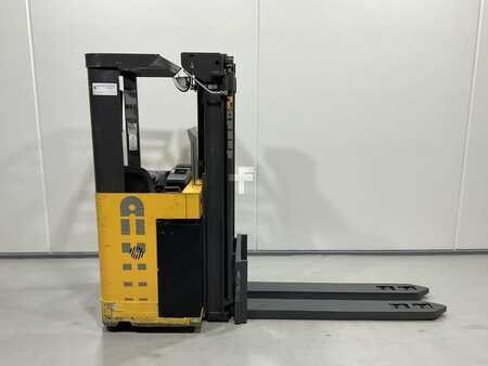 Stacker com assento 2006 Atlet X/200 STFV SN 320 (1)