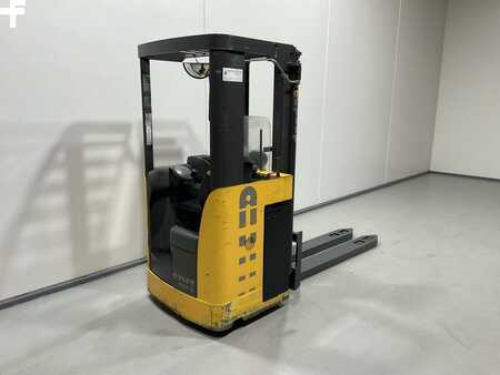 Stacker com assento 2006 Atlet X/200 STFV SN 320 (2)