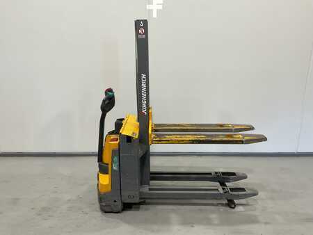 Hochhubwagen 2016  Jungheinrich EMD 118 (1)