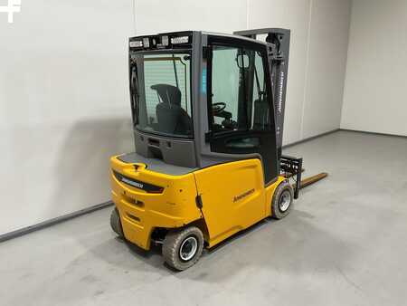 Elektro čtyřkolový VZV 2022 Jungheinrich EFG 320 (2)