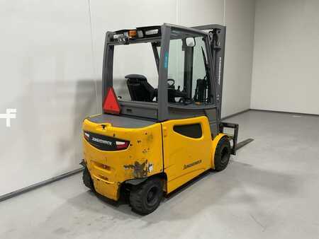 Elektro čtyřkolový VZV 2019 Jungheinrich EFG S30 (2)