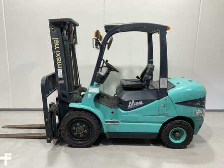 Carrelli elevatori diesel 2008  Maximal FD35T (3)