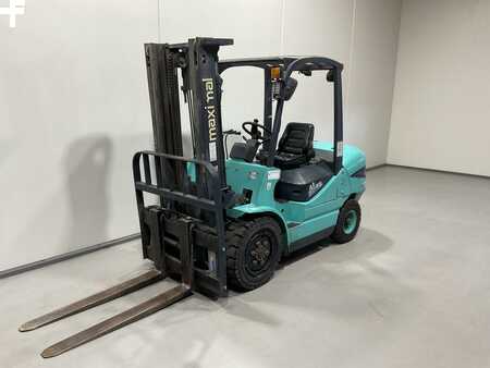 Carrelli elevatori diesel 2008  Maximal FD35T (4)