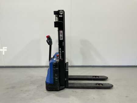 Stapelaars 2017  EP Equipment ES10-10ES (1)