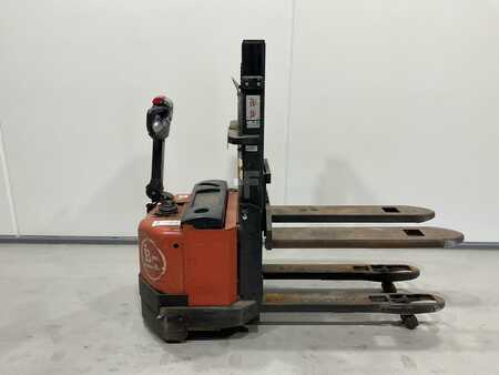 Stapelaars 2003  BT S16D (1)