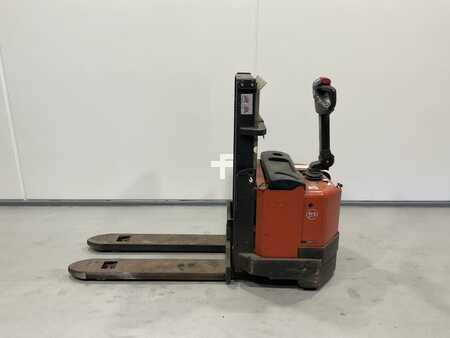 Hochhubwagen 2003  BT S16D (3)