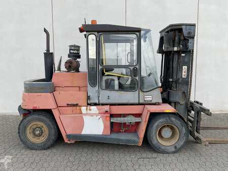 Empilhador diesel 2000  Kalmar DCD 80-6 (1)