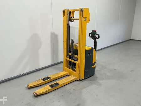 Ruční vysokozdvižný vozík 2001  Jungheinrich EJC 16 (4)