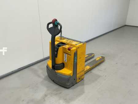 Elektrische palletwagens 2017  Jungheinrich EJE C20 (2)