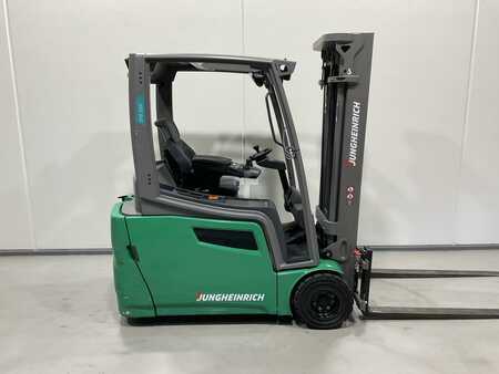 Elektro tříkolové VZV 2020  Jungheinrich EFG 220 (1)