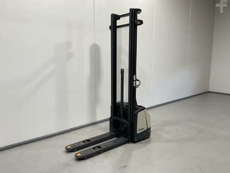 Ruční vysokozdvižný vozík 2018 Crown WF3000-1,2 TF (4)