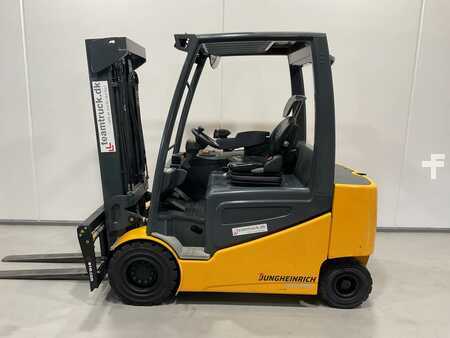 Elektro čtyřkolový VZV 2014  Jungheinrich EFG 430 (3)