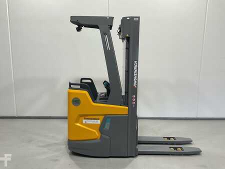 Gerbeurs à conducteur porté debout 2025  Jungheinrich ERC 214I (1)