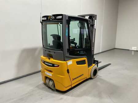 Elektro tříkolové VZV 2017  Jungheinrich EFG 218K (2)