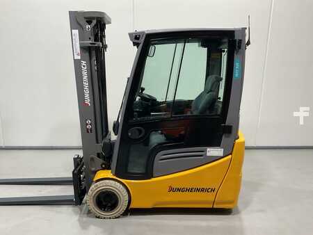 Elektro tříkolové VZV 2017 Jungheinrich EFG 218K (3)