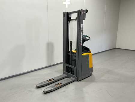 Gerbeurs à conducteur porté debout 2018  Jungheinrich ERC 214 (4)