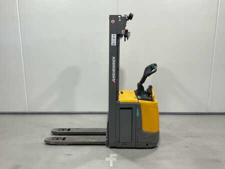 Gerbeurs à conducteur porté debout 2018  Jungheinrich ERC 216 Z (3)