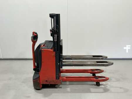 Magasemelésű béka 2019  Linde D08 (1)