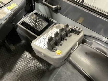 Carrelli elettrici 4 ruote 2020  Mora EP85RA (6)