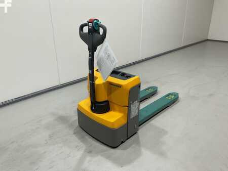 Niederhubwagen 2025  Jungheinrich EJE M13 (2)