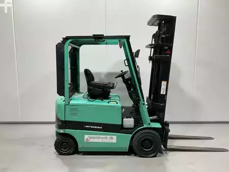 Eléctrica de 3 ruedas 2012  Mitsubishi FB20K-PAC (1)