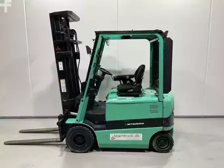 Eléctrica de 3 ruedas 2012  Mitsubishi FB20K-PAC (3)