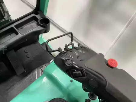 Eléctrica de 3 ruedas 2012  Mitsubishi FB20K-PAC (6)