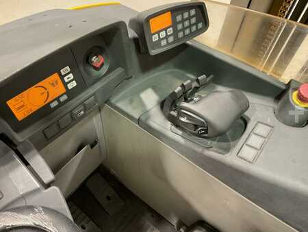 Carretilla retráctil 2016  Jungheinrich ETV C16 (6)