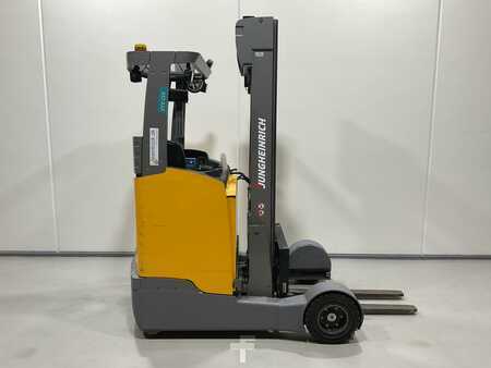 Carretilla retráctil 2018  Jungheinrich ETV C16 (1)