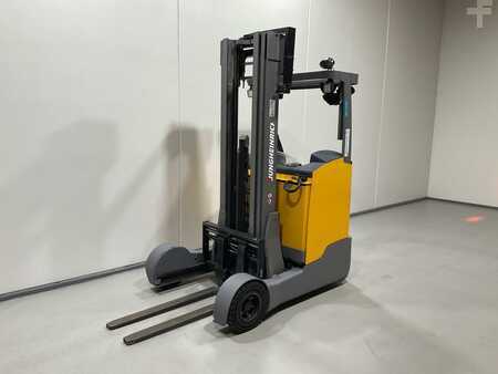 Carretilla retráctil 2018  Jungheinrich ETV C16 (4)