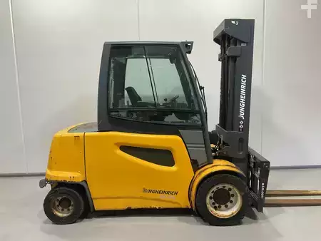 Eléctrica de 4 ruedas 2014  Jungheinrich EFG S50 (1)