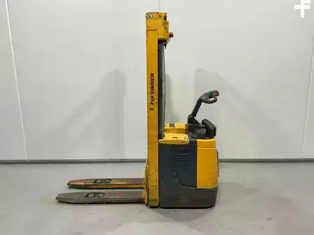 Fahrerstandstapler 2008  Jungheinrich ERC 214 (3)