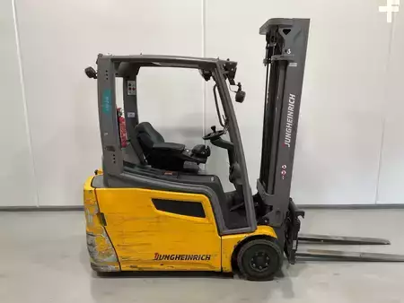 El truck - 3 hjulet 2020  Jungheinrich EFG 216 (1)