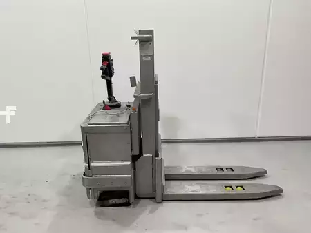 Stapelaars met staplatform 1999  Walsted Truck SBE/SR1500 (1)