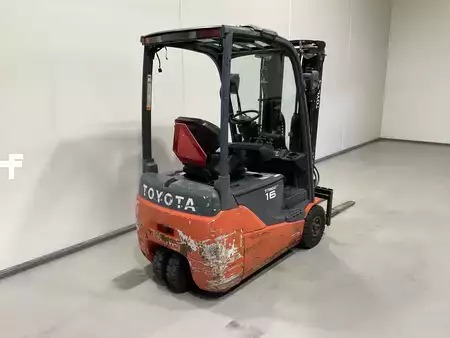 3-wiel elektrische heftrucks 2010  Toyota 8FBEKT16 (2)