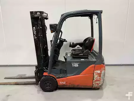 3-wiel elektrische heftrucks 2010  Toyota 8FBEKT16 (3)