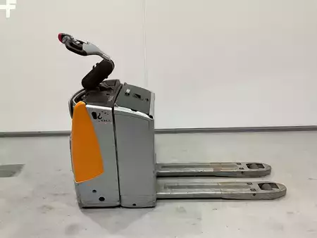 Elektrische palletwagens 2013  Still EXU-SF 20 (1)