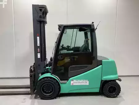 El truck - 4 hjulet 2019  Mitsubishi FB50-2 (3)