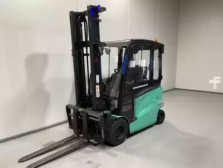 Elektro 4 Rad 2016  Mitsubishi FB35N (5)
