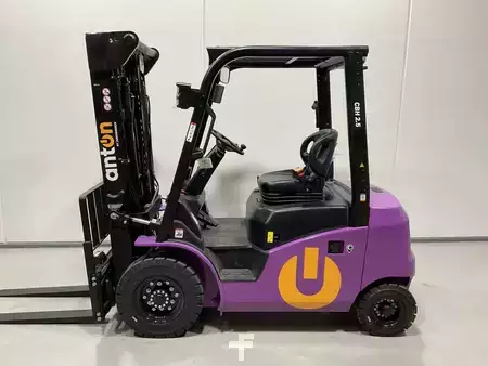 4-wiel elektrische heftrucks 2025  AntOn CBH 2.5 (3)