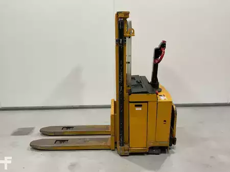 Stackers Stand-on 1995  BV S12I-TELESKOP (3)