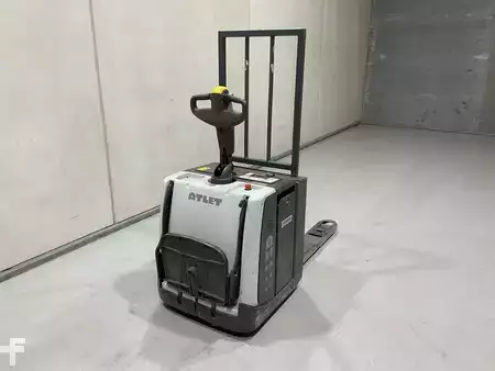 Niederhubwagen 2018  Atlet PMR200P (2)
