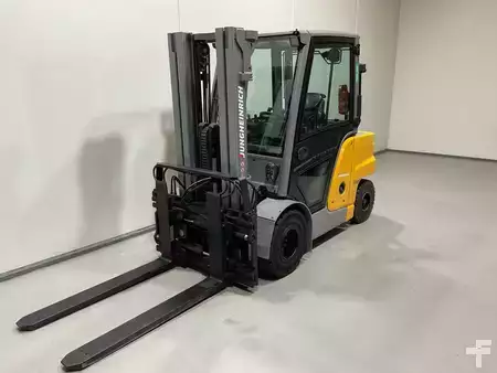Diesel gaffeltruck 2021  Jungheinrich DFG 435S (4)