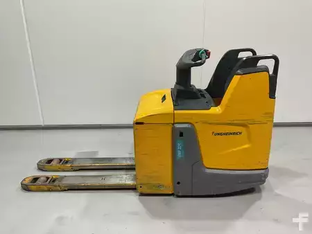 Lavtløftende truck 2019  Jungheinrich ERE 225 (3)