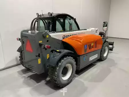 Telescopic forklift rigid 2022  Snorkel SR626E (2)