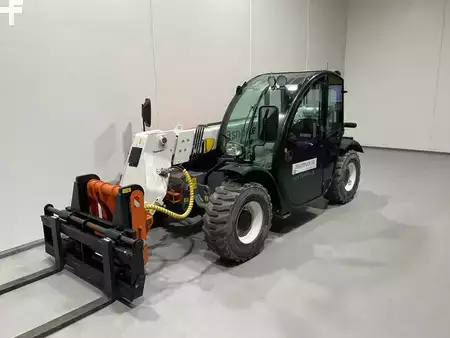 Telescopic forklift rigid 2022  Snorkel SR626E (4)